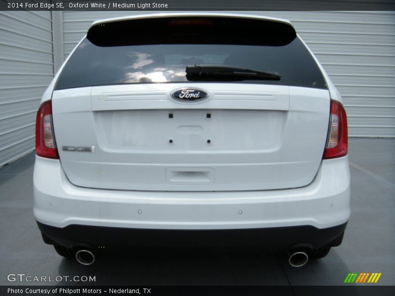 Oxford White / Medium Light Stone 2014 Ford Edge SE