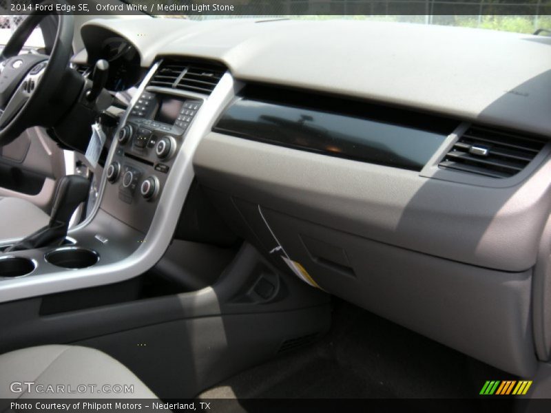 Oxford White / Medium Light Stone 2014 Ford Edge SE