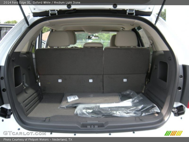 Oxford White / Medium Light Stone 2014 Ford Edge SE