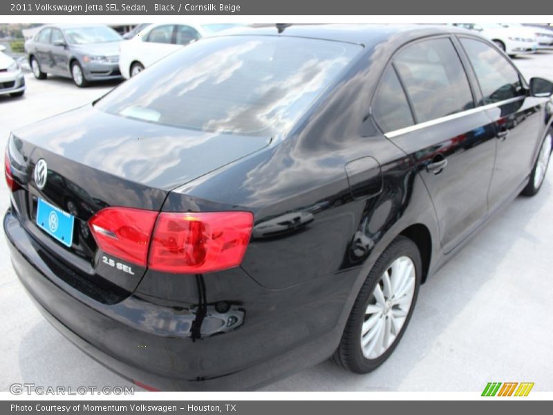 Black / Cornsilk Beige 2011 Volkswagen Jetta SEL Sedan