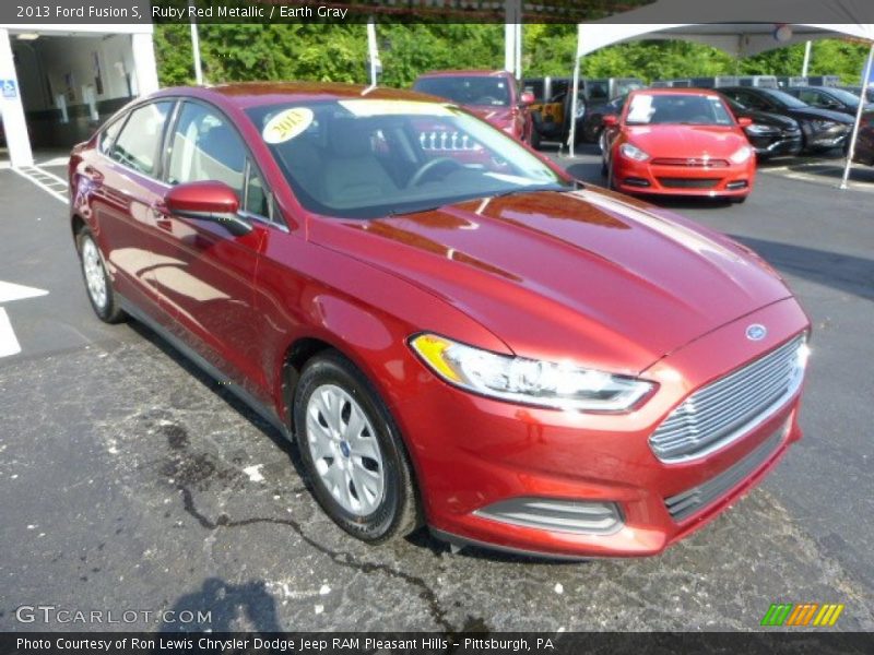Ruby Red Metallic / Earth Gray 2013 Ford Fusion S