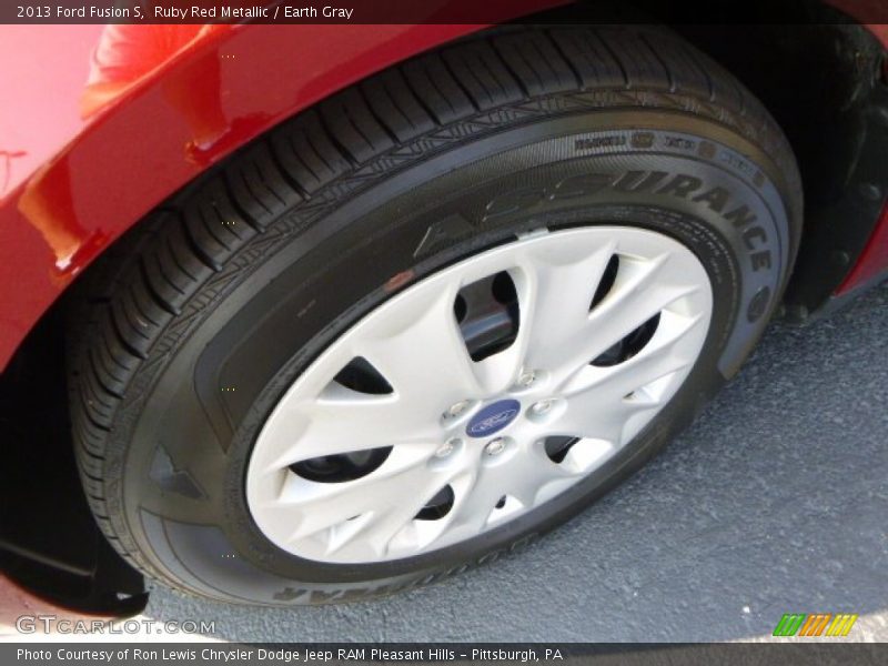 Ruby Red Metallic / Earth Gray 2013 Ford Fusion S