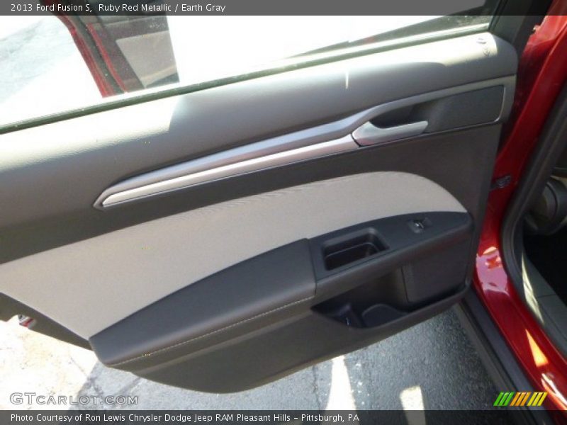 Ruby Red Metallic / Earth Gray 2013 Ford Fusion S