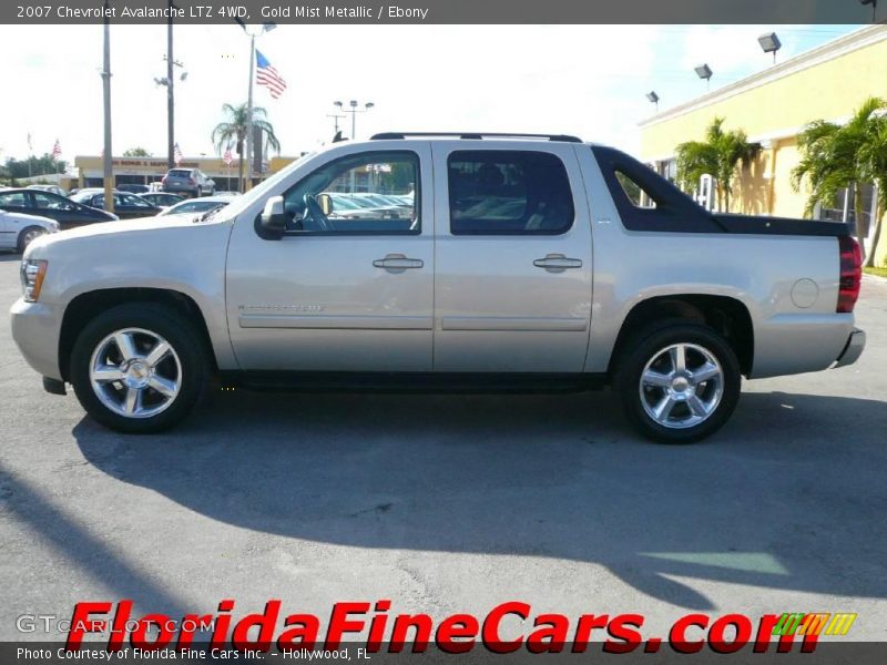 Gold Mist Metallic / Ebony 2007 Chevrolet Avalanche LTZ 4WD