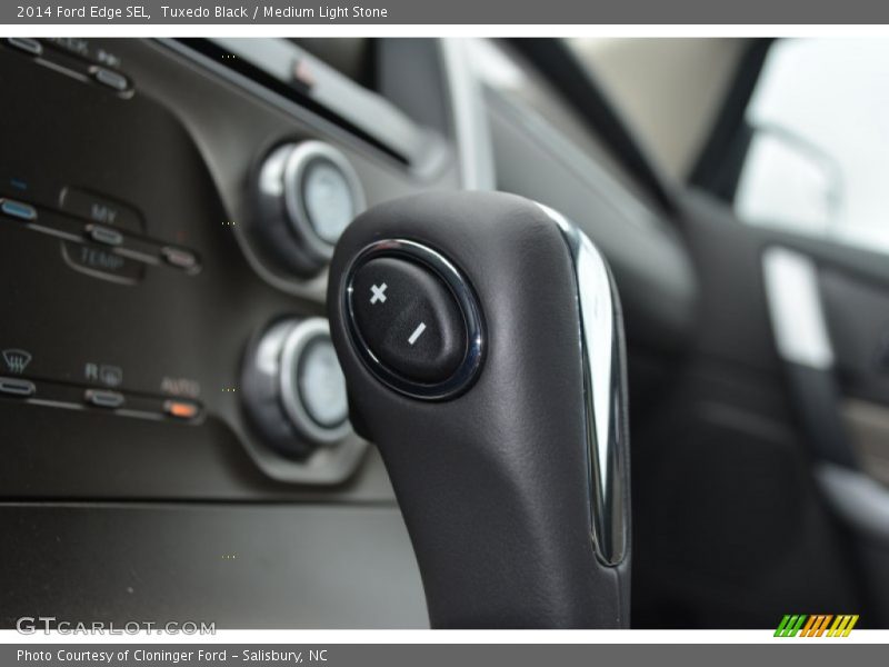 Tuxedo Black / Medium Light Stone 2014 Ford Edge SEL