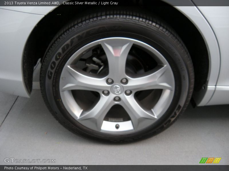 Classic Silver Metallic / Light Gray 2013 Toyota Venza Limited AWD