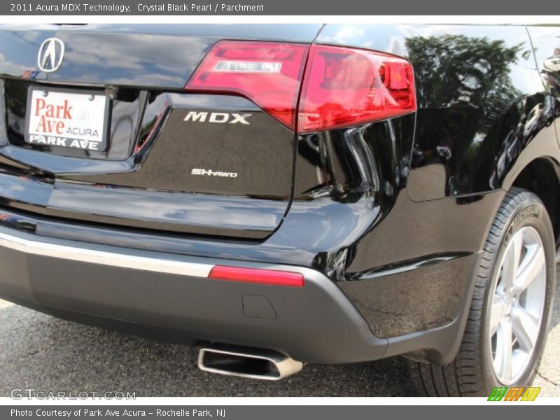 Crystal Black Pearl / Parchment 2011 Acura MDX Technology