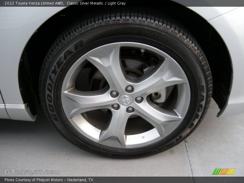 Classic Silver Metallic / Light Gray 2013 Toyota Venza Limited AWD