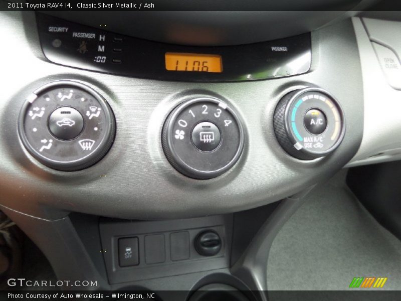 Classic Silver Metallic / Ash 2011 Toyota RAV4 I4