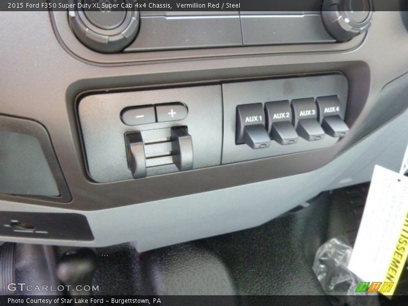 Controls of 2015 F350 Super Duty XL Super Cab 4x4 Chassis