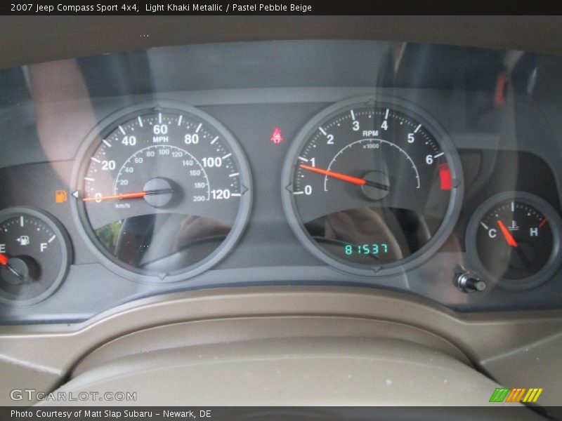 Light Khaki Metallic / Pastel Pebble Beige 2007 Jeep Compass Sport 4x4