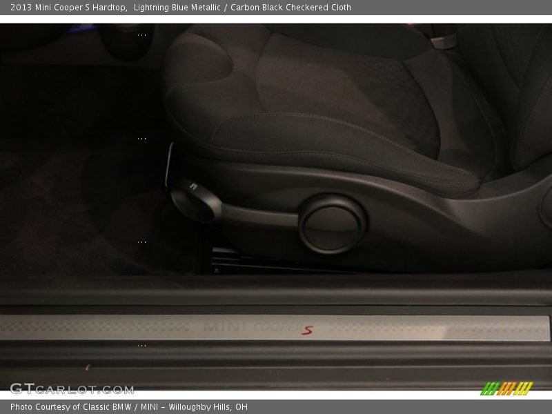 Lightning Blue Metallic / Carbon Black Checkered Cloth 2013 Mini Cooper S Hardtop