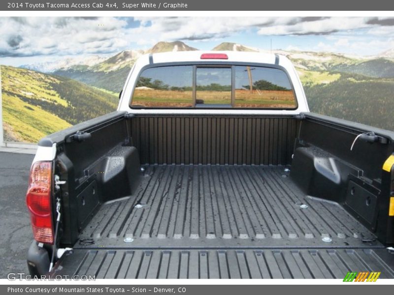 Super White / Graphite 2014 Toyota Tacoma Access Cab 4x4