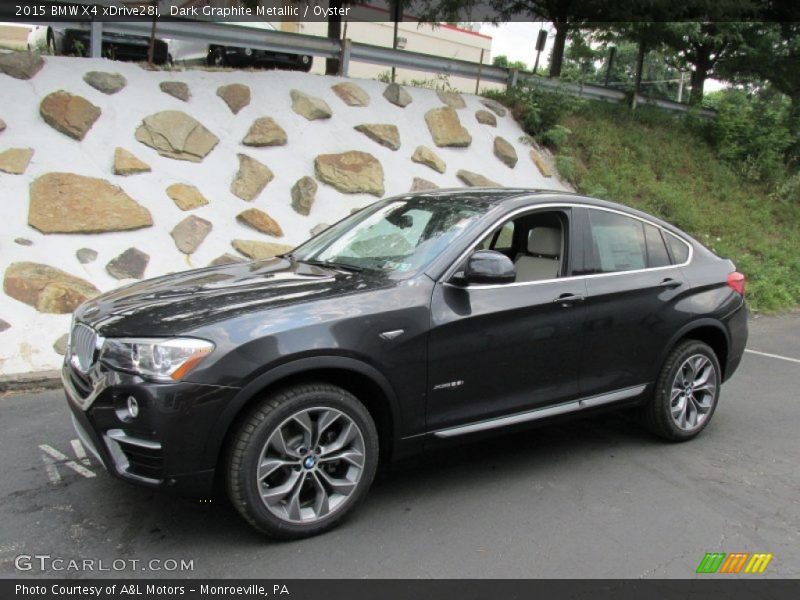 Front 3/4 View of 2015 X4 xDrive28i