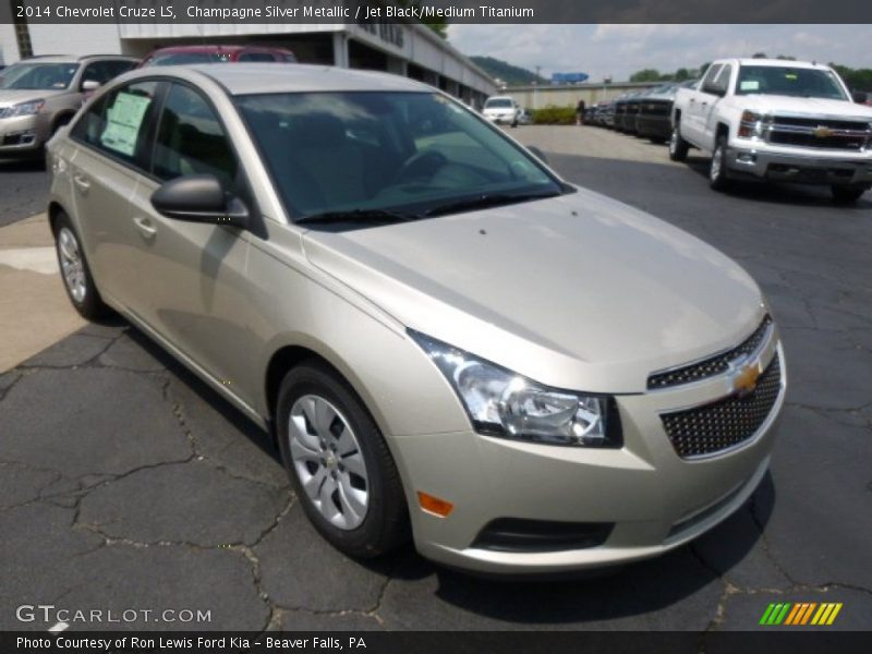 Champagne Silver Metallic / Jet Black/Medium Titanium 2014 Chevrolet Cruze LS