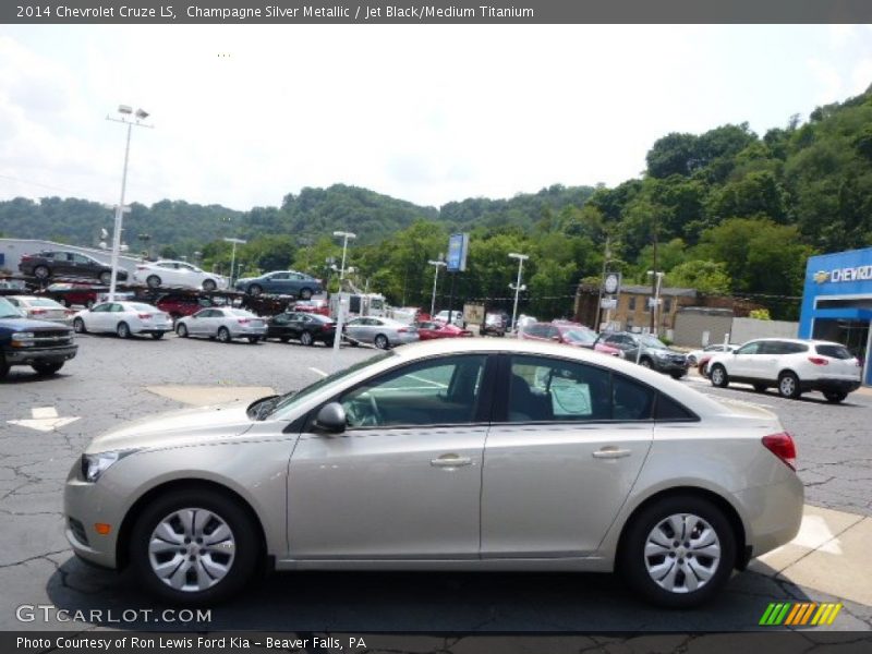 Champagne Silver Metallic / Jet Black/Medium Titanium 2014 Chevrolet Cruze LS