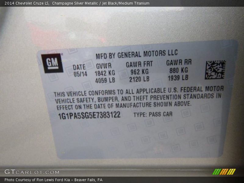 Champagne Silver Metallic / Jet Black/Medium Titanium 2014 Chevrolet Cruze LS