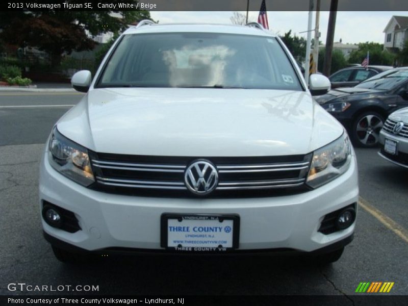 Candy White / Beige 2013 Volkswagen Tiguan SE