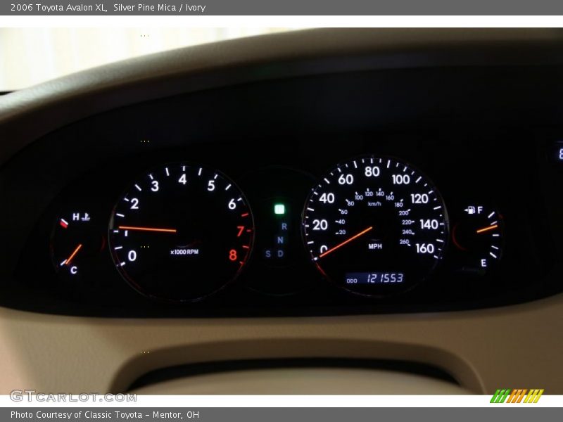 Silver Pine Mica / Ivory 2006 Toyota Avalon XL