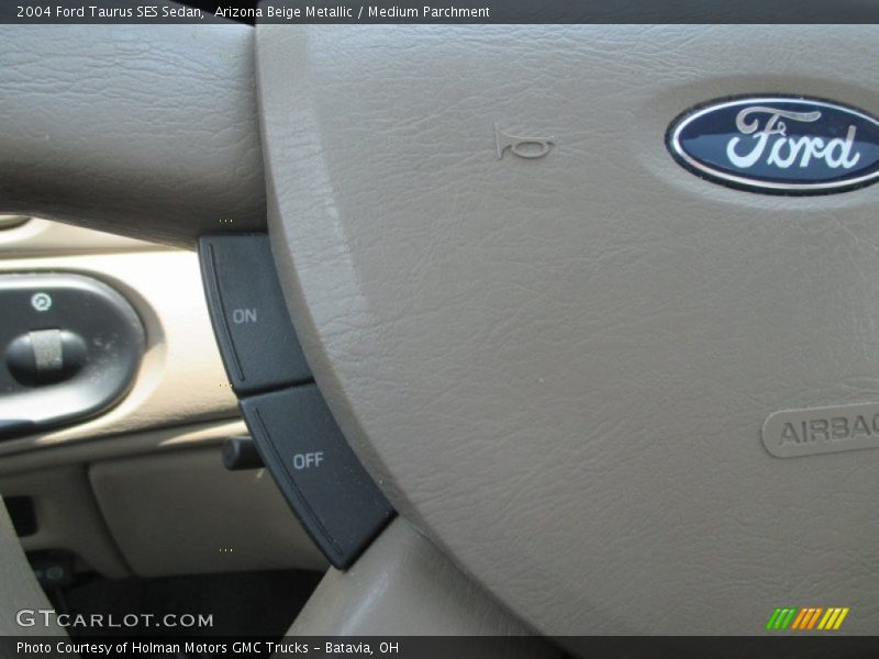 Arizona Beige Metallic / Medium Parchment 2004 Ford Taurus SES Sedan