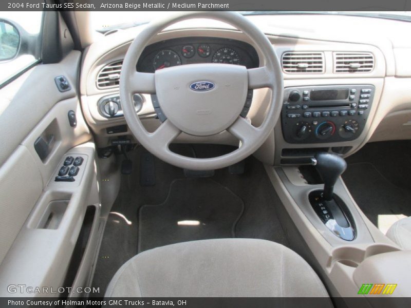 Arizona Beige Metallic / Medium Parchment 2004 Ford Taurus SES Sedan
