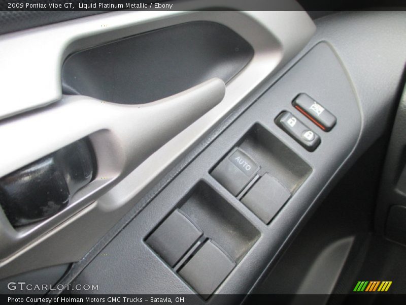 Liquid Platinum Metallic / Ebony 2009 Pontiac Vibe GT