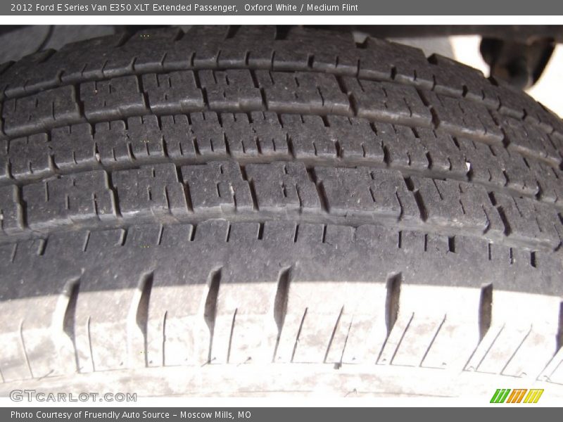 Oxford White / Medium Flint 2012 Ford E Series Van E350 XLT Extended Passenger