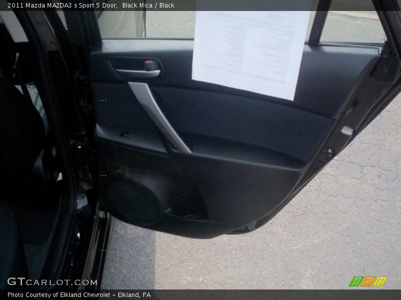 Black Mica / Black 2011 Mazda MAZDA3 s Sport 5 Door