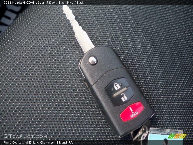 Black Mica / Black 2011 Mazda MAZDA3 s Sport 5 Door