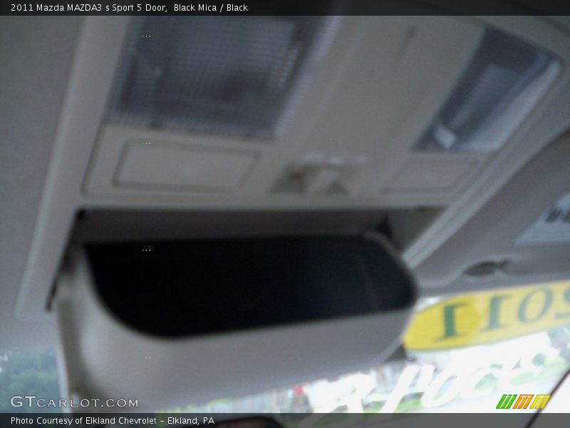 Black Mica / Black 2011 Mazda MAZDA3 s Sport 5 Door