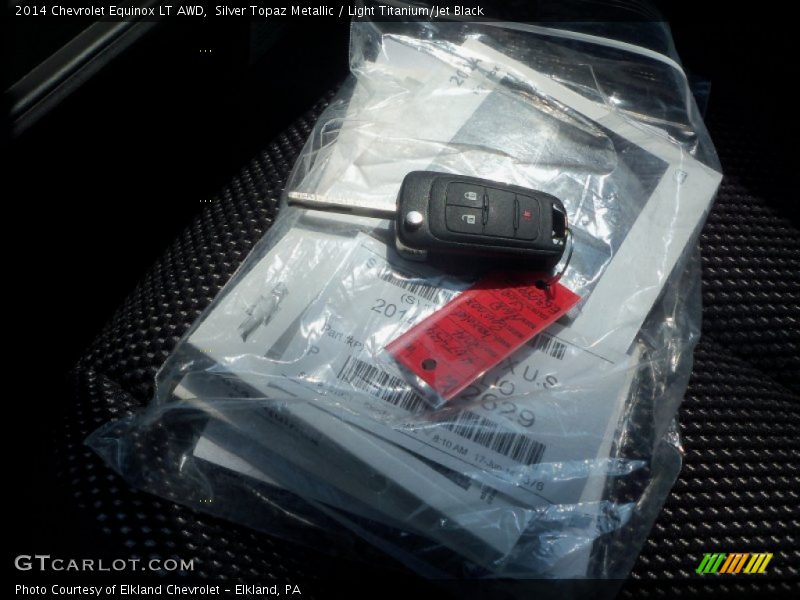 Silver Topaz Metallic / Light Titanium/Jet Black 2014 Chevrolet Equinox LT AWD