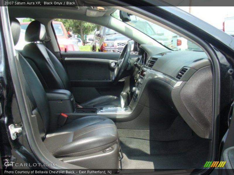 Black Onyx / Black 2007 Saturn Aura XR