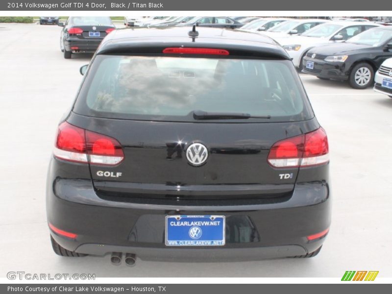 Black / Titan Black 2014 Volkswagen Golf TDI 4 Door