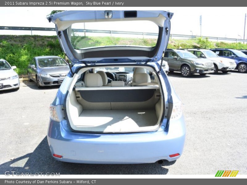 Sky Blue Pearl / Ivory 2011 Subaru Impreza 2.5i Premium Wagon