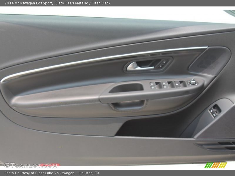Black Pearl Metallic / Titan Black 2014 Volkswagen Eos Sport