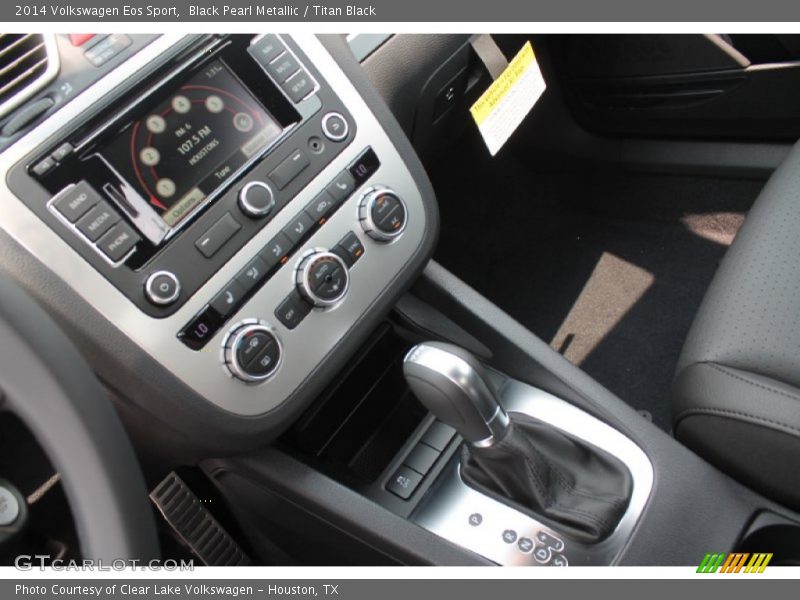 Black Pearl Metallic / Titan Black 2014 Volkswagen Eos Sport