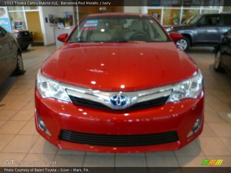 Barcelona Red Metallic / Ivory 2012 Toyota Camry Hybrid XLE