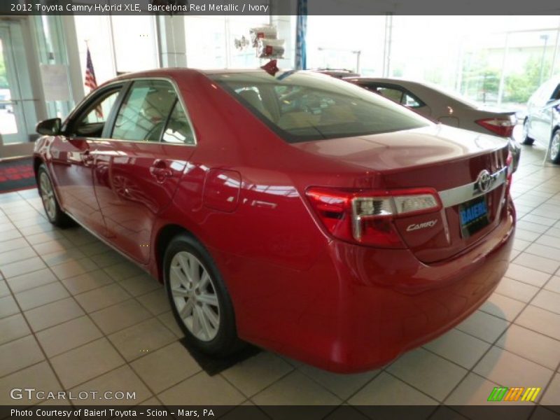 Barcelona Red Metallic / Ivory 2012 Toyota Camry Hybrid XLE