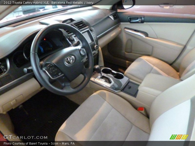Barcelona Red Metallic / Ivory 2012 Toyota Camry Hybrid XLE