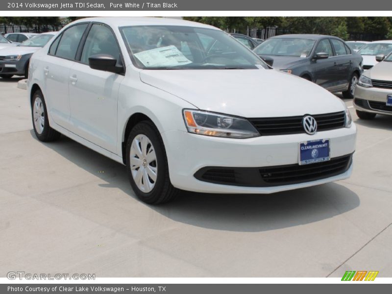 Pure White / Titan Black 2014 Volkswagen Jetta TDI Sedan