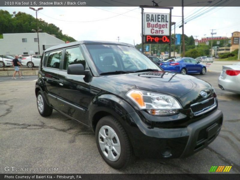 Shadow Black / Black Cloth 2010 Kia Soul 1.6