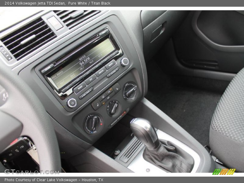 Pure White / Titan Black 2014 Volkswagen Jetta TDI Sedan