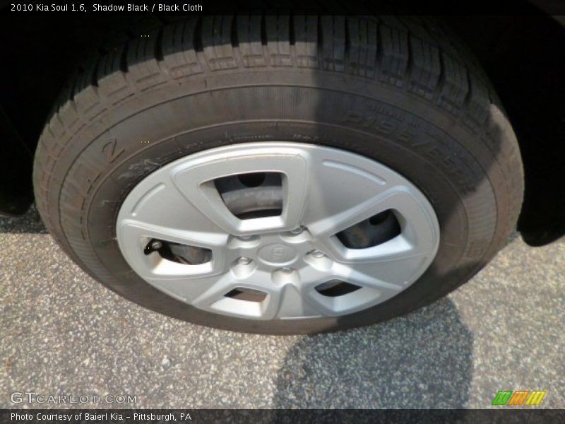 Shadow Black / Black Cloth 2010 Kia Soul 1.6