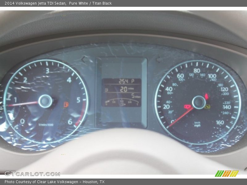 Pure White / Titan Black 2014 Volkswagen Jetta TDI Sedan
