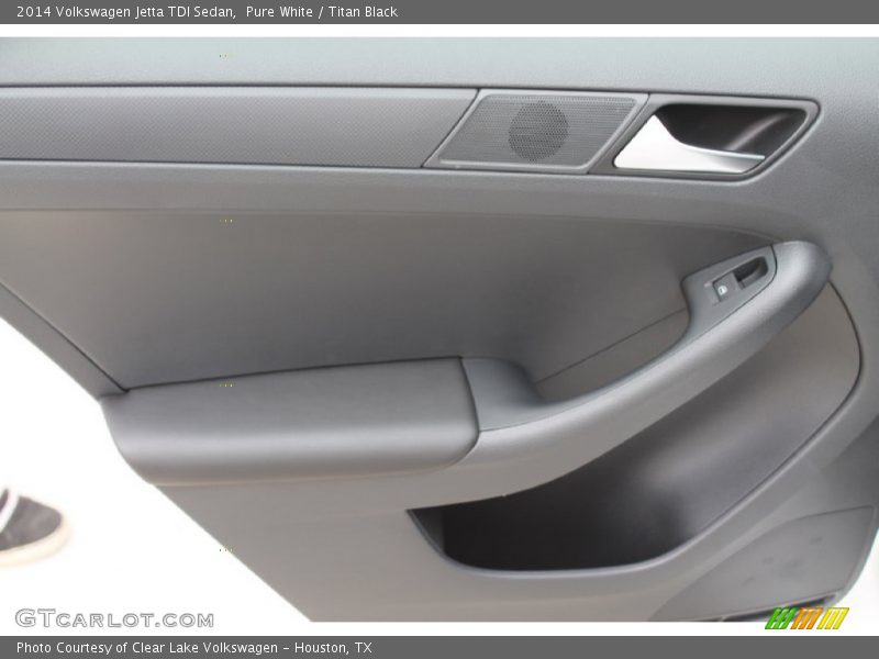 Pure White / Titan Black 2014 Volkswagen Jetta TDI Sedan