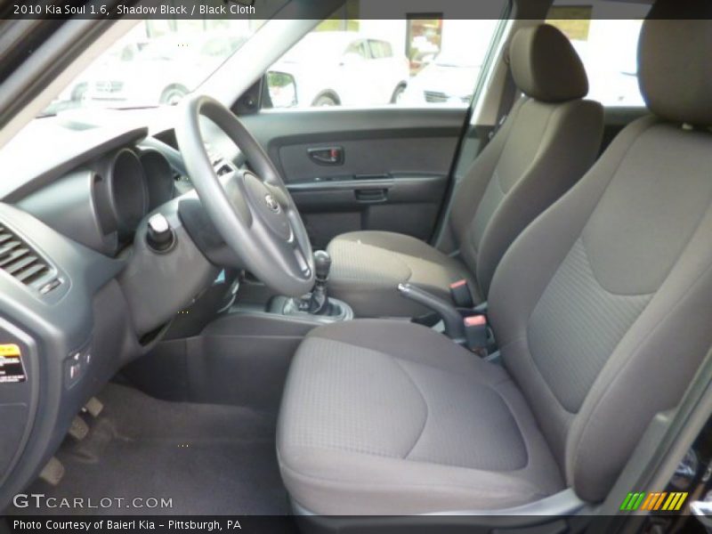 Shadow Black / Black Cloth 2010 Kia Soul 1.6