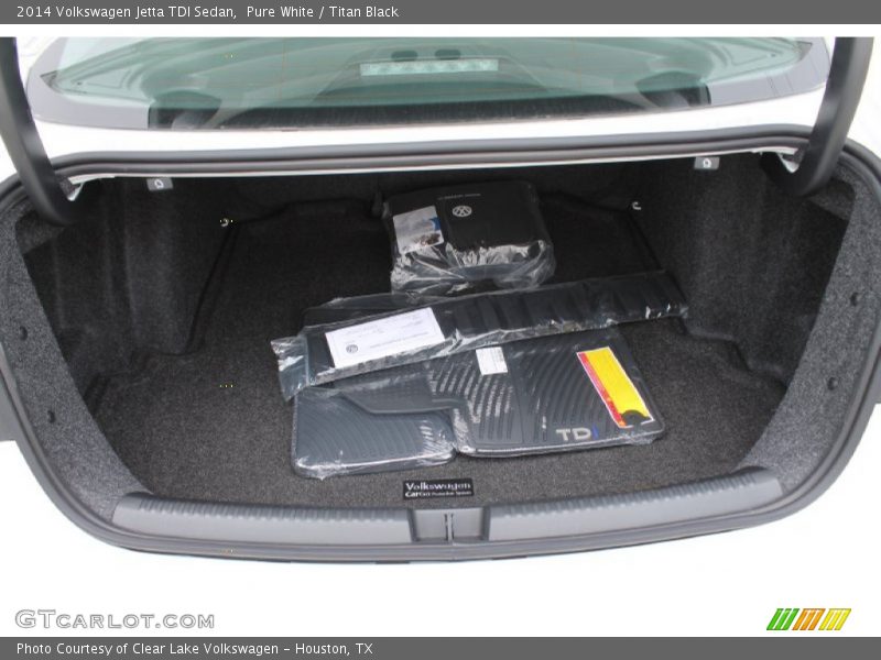 Pure White / Titan Black 2014 Volkswagen Jetta TDI Sedan