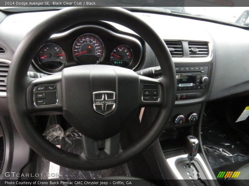 Black Clear Coat / Black 2014 Dodge Avenger SE