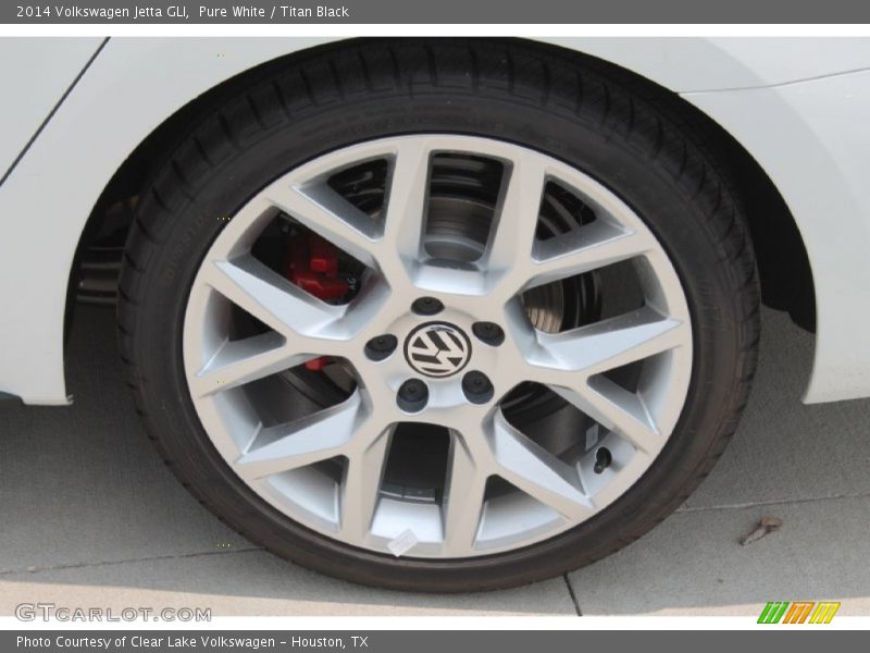 Pure White / Titan Black 2014 Volkswagen Jetta GLI