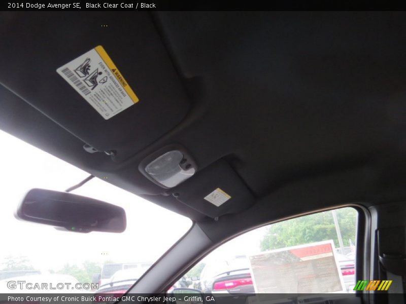 Black Clear Coat / Black 2014 Dodge Avenger SE